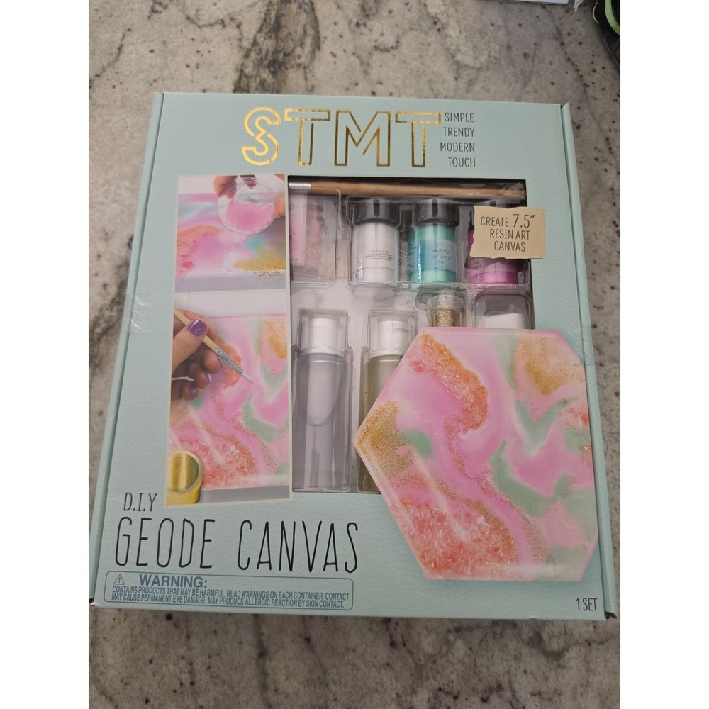 GeoArt DIY Resin Canvas Kit - Create Stunning Geometric Wall Decor NIB